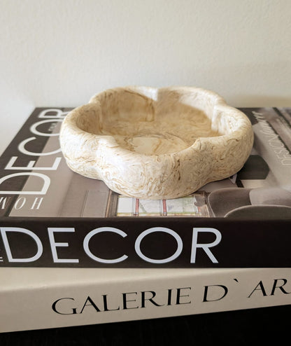 Marble petal dish